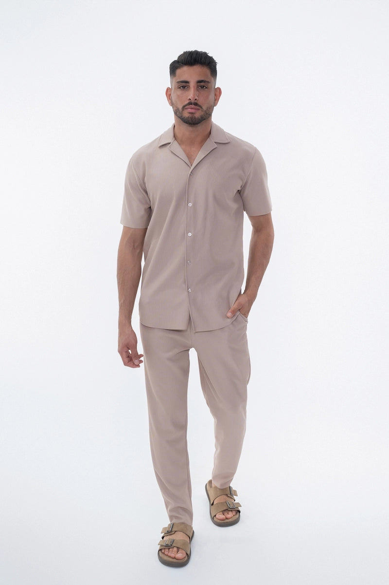 Ensemble uni plissé chemise pantalon