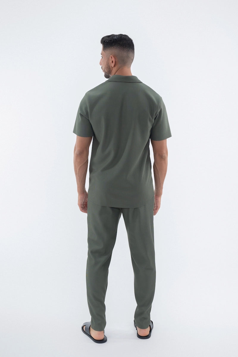 Ensemble uni plissé chemise pantalon