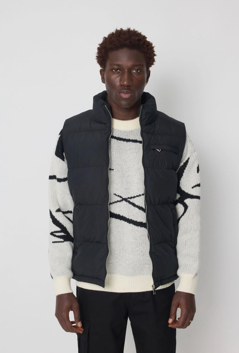 Sleeveless zipped down jacket