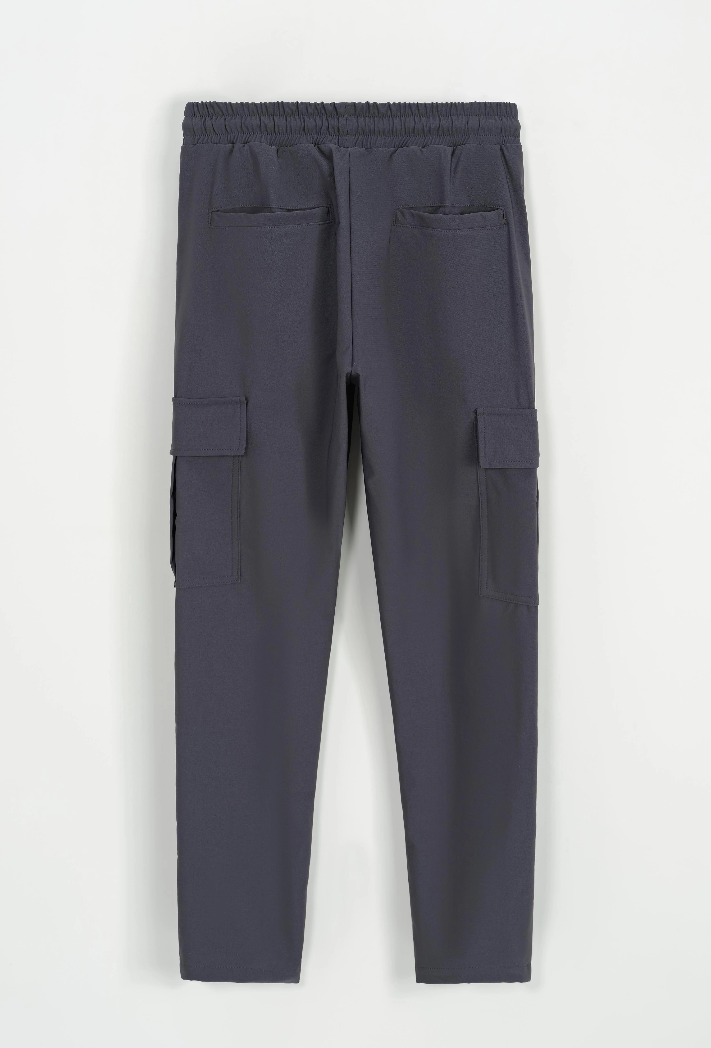 Adjustable pants with drawstring at the waist