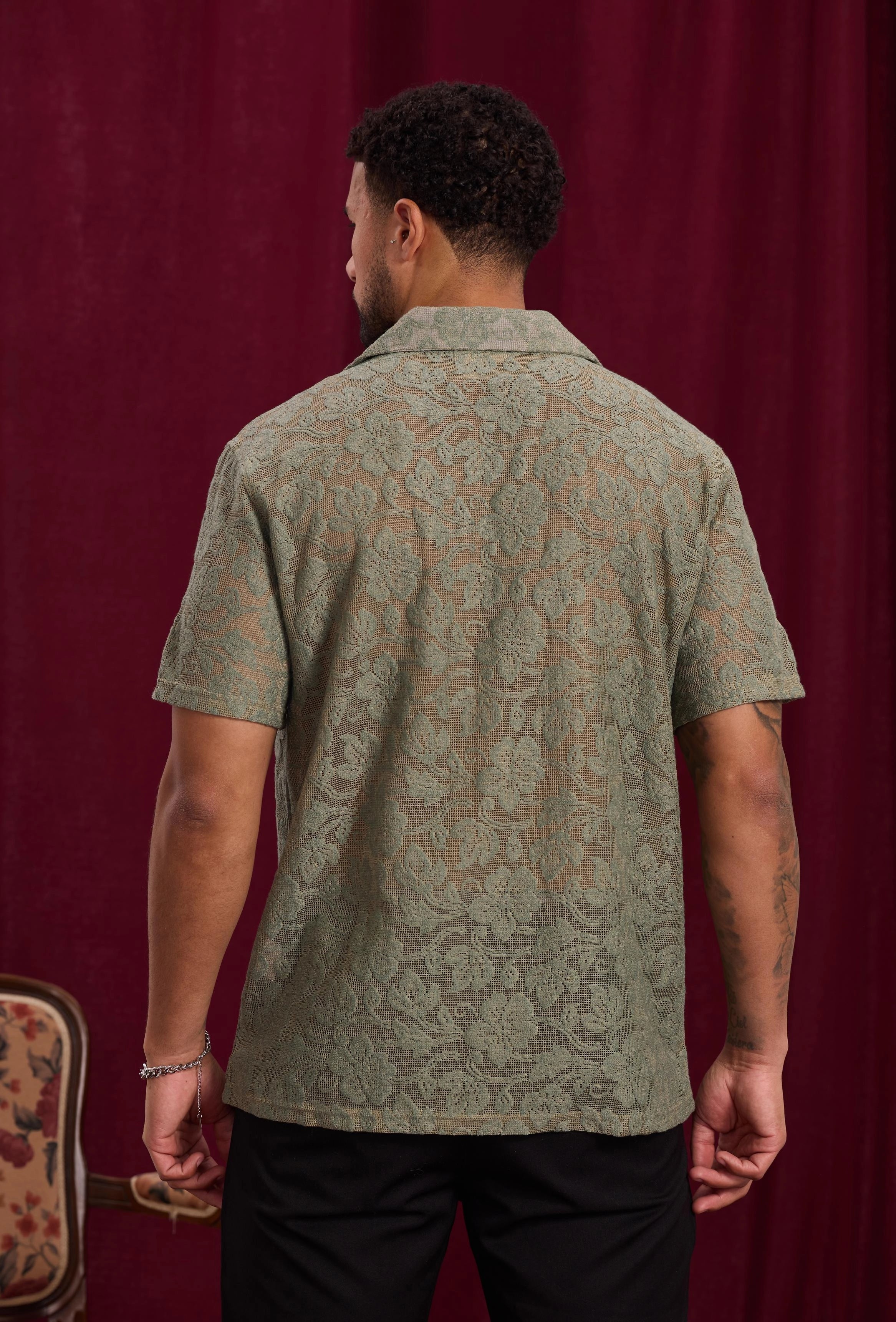 Short-sleeved shirt with tone-on-tone pattern