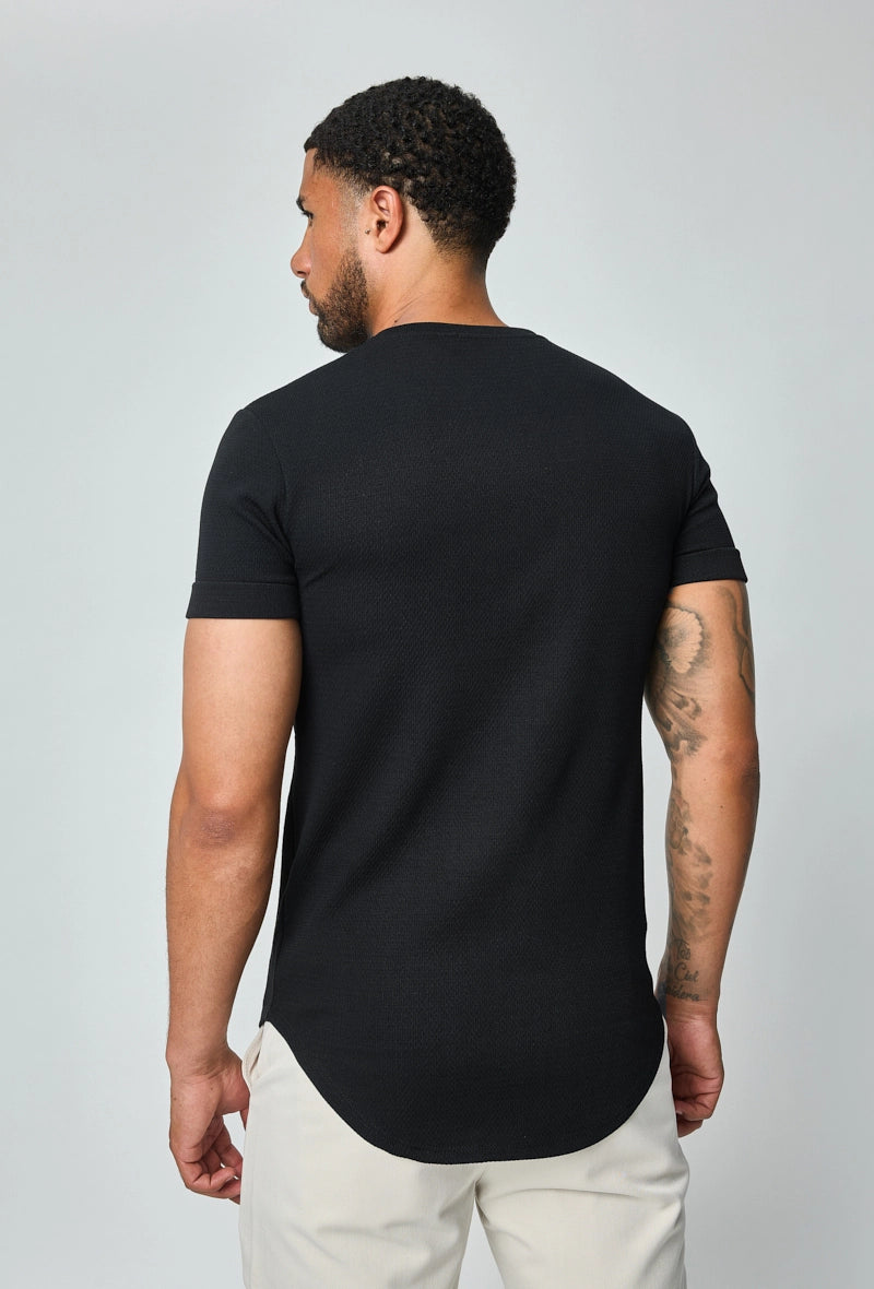 Plain short-sleeved t-shirt