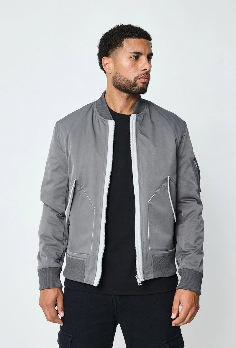 Veste style bombers à grandes poches latéral