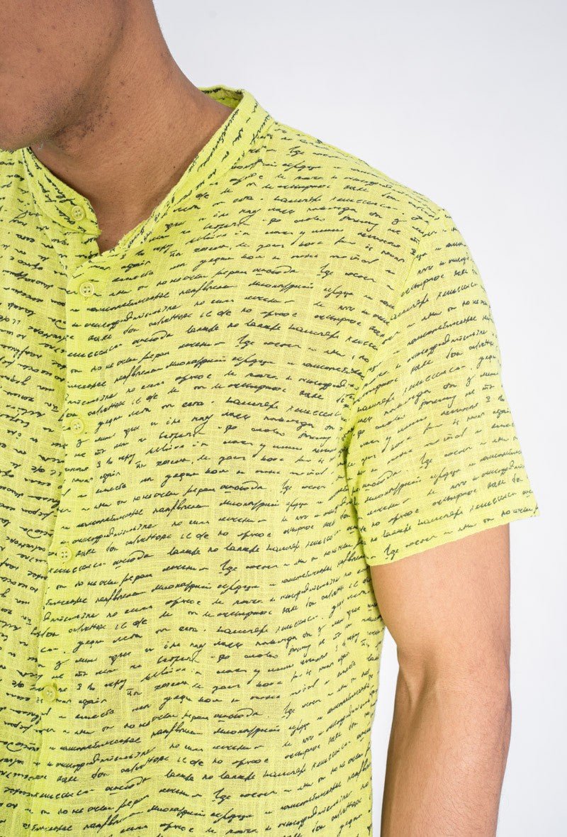 Chemise manches courtes à motif écriture - Frilivin